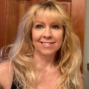 Meet your Posher, Shawndel